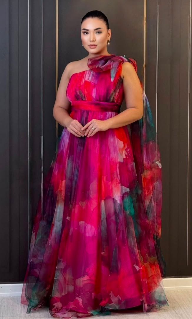Robe de soirée longue one-shoulder à fleurs Aquarelle